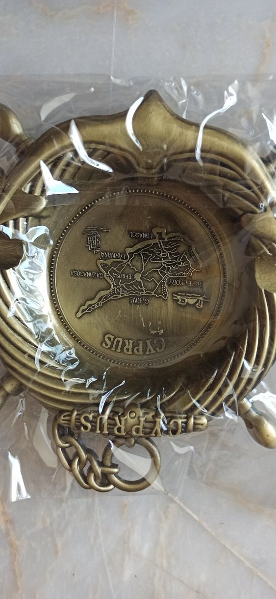 Vintage Parlak Altın Erkek Rozeti - Kıbrıs Temalı - Görsel 4