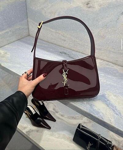Yves Saint Laurent Marka çanta