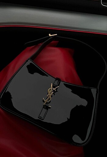 Yves Saint Laurent Marka çanta