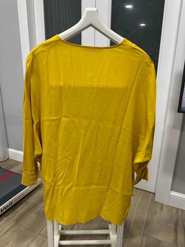 Sarı V Yakalı Salaş Bluz - Görsel 4