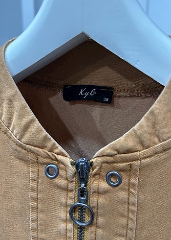 Düğmeli Kahverengi Kadın Kaban - Görsel 3