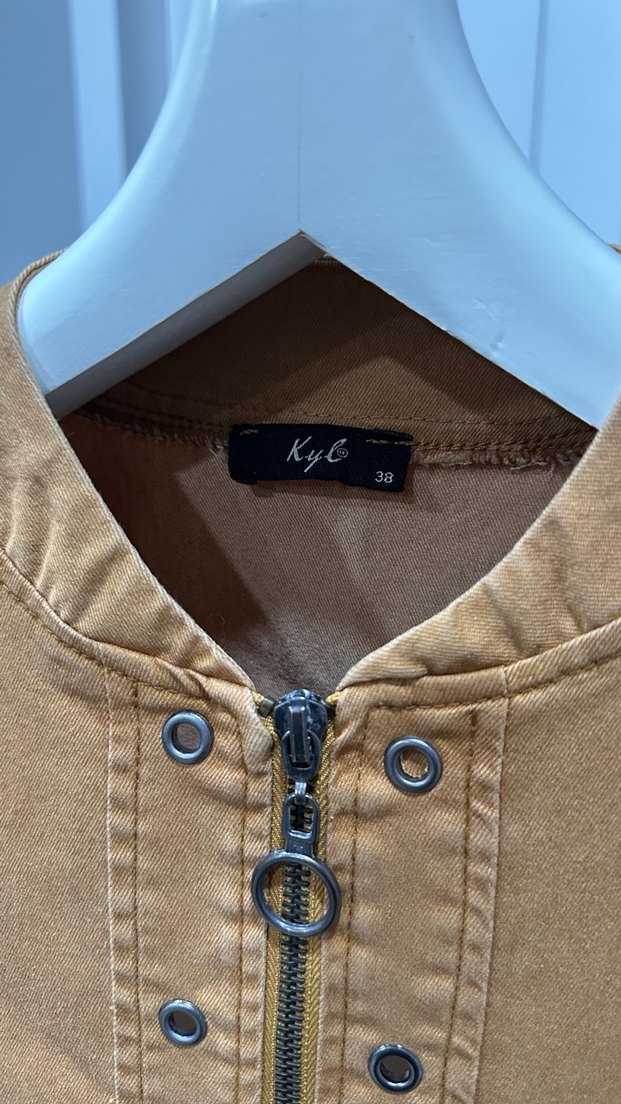 Düğmeli Kahverengi Kadın Kaban - Görsel 3