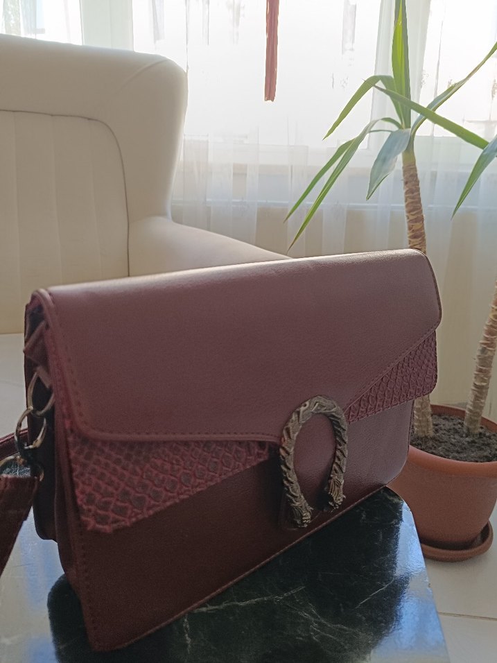 Bordo Deri Kadın Çanta - Modern Klasik - Görsel 2