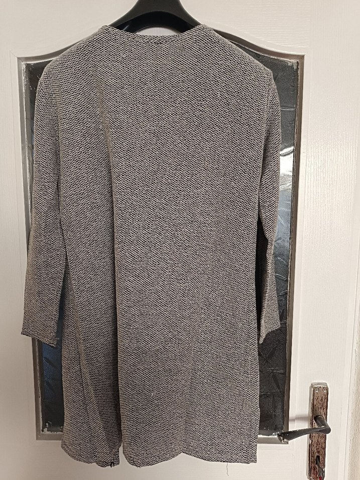 Gri Uzun Triko Kadın Hırka - Görsel 2