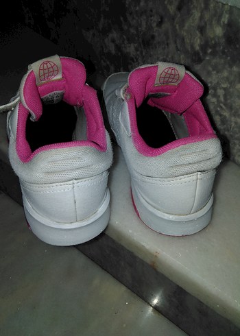 Kız Çocuk Pembe Adidas Cırtlı Spor Ayakkabı 35 numara - Görsel 5