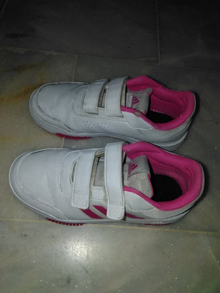 Kız Çocuk Pembe Adidas Cırtlı Spor Ayakkabı 35 numara - Görsel 2