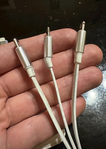 Beyaz Samsung Power Bank - Görsel 3