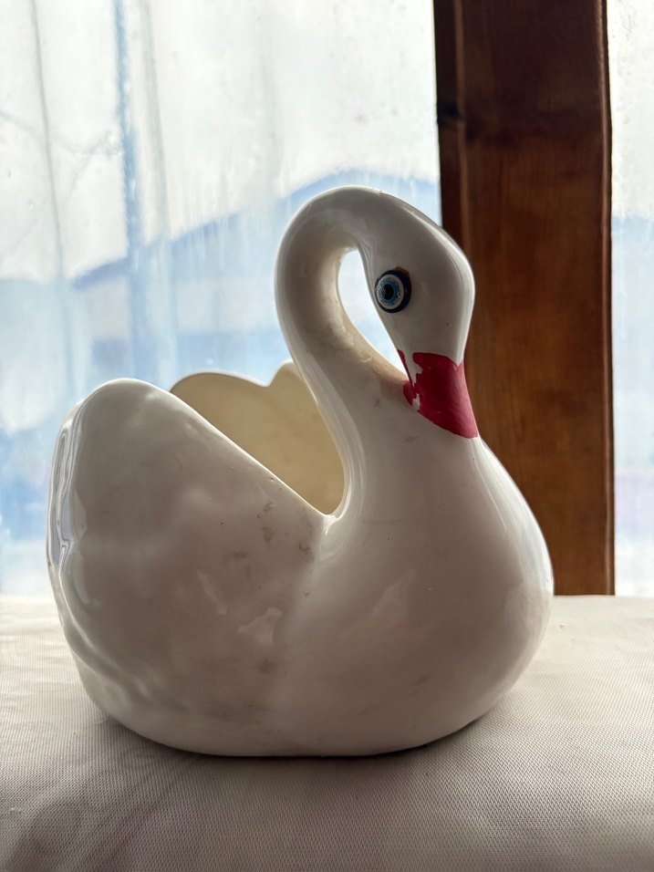 Beyaz Kuğu Figürin - Görsel 2