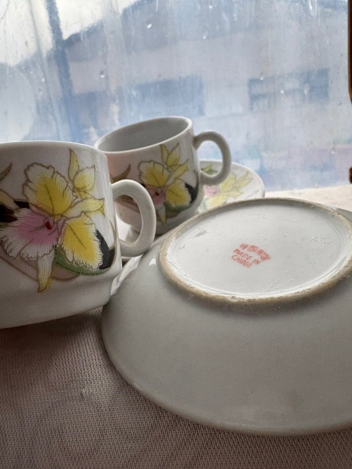 Çiçek Desenli Pastel Renkli Kahve Fincanı Seti - Görsel 4