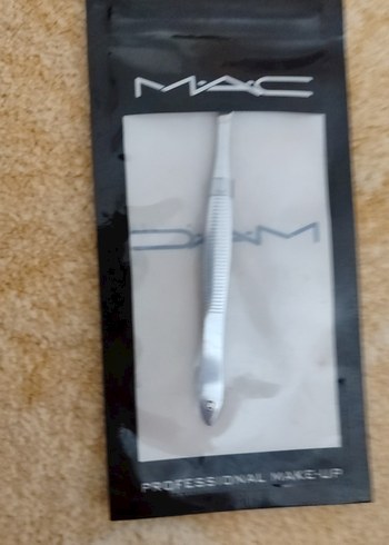 MAC Profesyonel Makyaj Cımbızı - Görsel 3