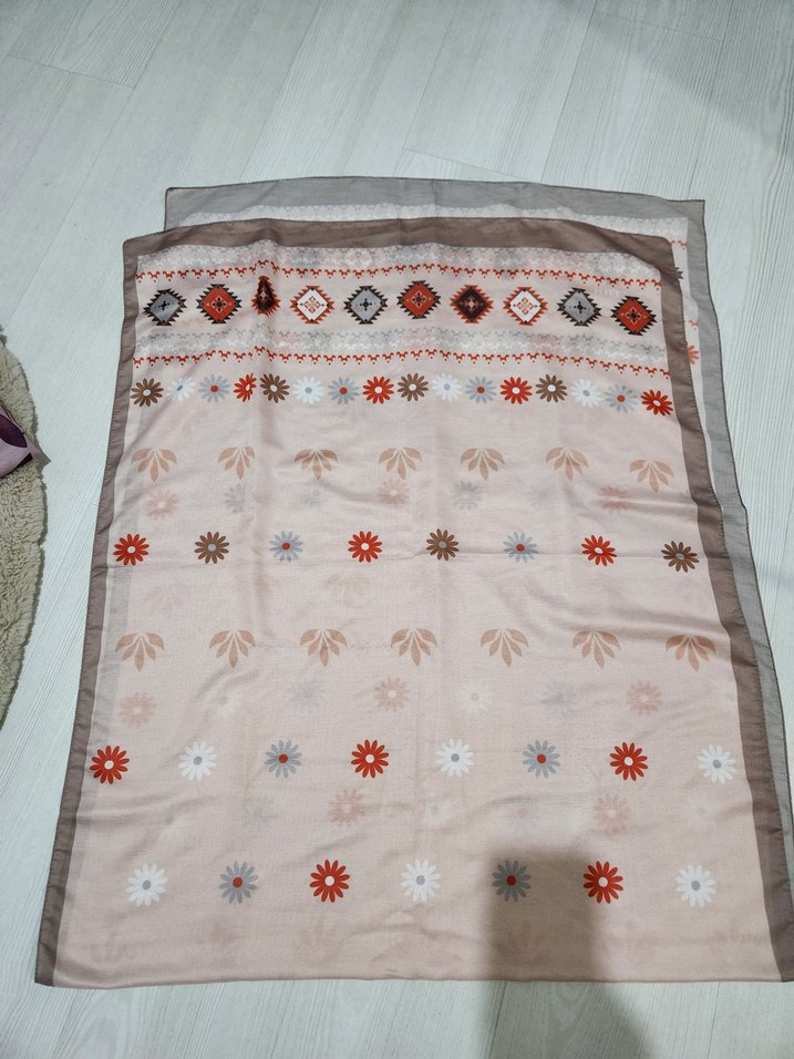 Bej Bohem Desenli Kadın Şal - Görsel 2