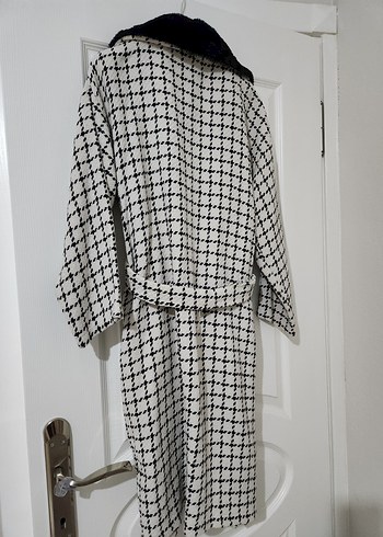 Kürk Detaylı Uzun Ekose Kadın Hırka - Görsel 2