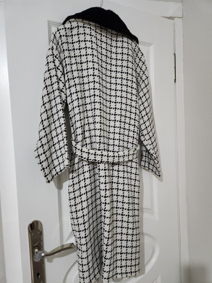 Kürk Detaylı Uzun Ekose Kadın Hırka - Görsel 2