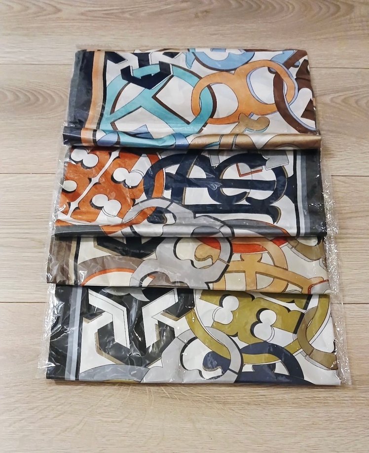 Tory Burch fular - Görsel 5