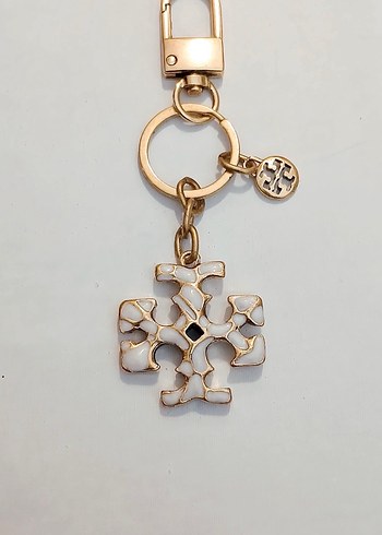 Tory Burch charm - Görsel 4