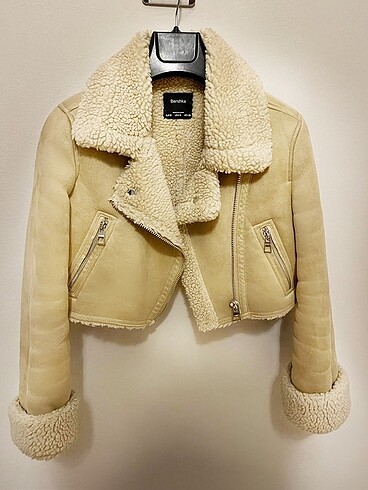 s Beden camel Renk Bershka crop mont