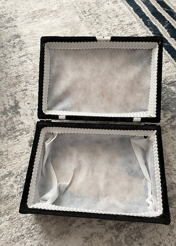 Klasik Siyah Damatlık Hediye Kutusu - Görsel 4