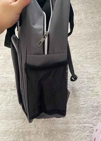 Gri Desensiz Bebek Çantası - Görsel 5