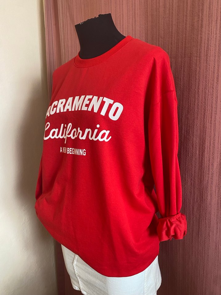 Kırmızı Baskılı Kadın Sweatshirt - Görsel 2