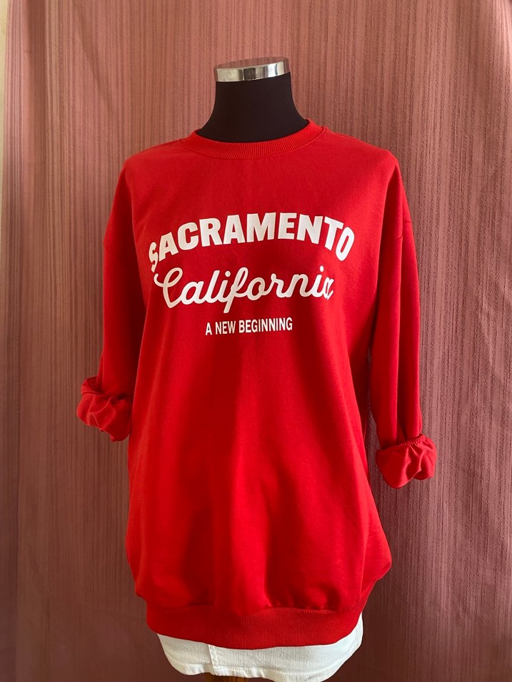 Kırmızı Baskılı Kadın Sweatshirt - Görsel 4