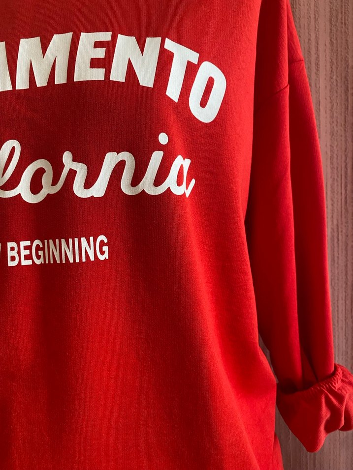 Kırmızı Baskılı Kadın Sweatshirt - Görsel 3