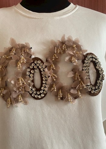 Kadın Beyaz Payetli Nakışlı Sweatshirt - Görsel 3