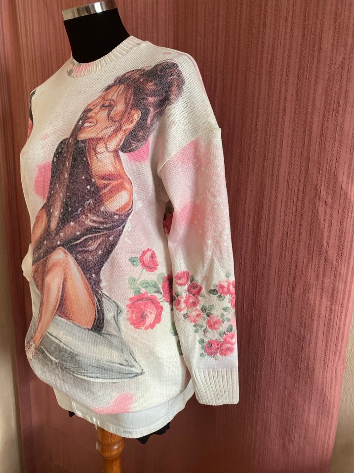 DİJİTAL BASKI TÜYLENMEZ KADIN TRŞKO - Görsel 2