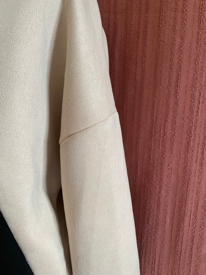 Siyah Bej Süet Salaş Sweatshirt - Görsel 4