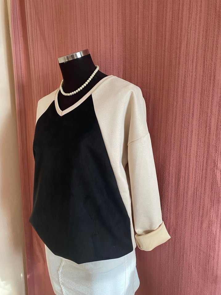 Siyah Bej Süet Salaş Sweatshirt - Görsel 3