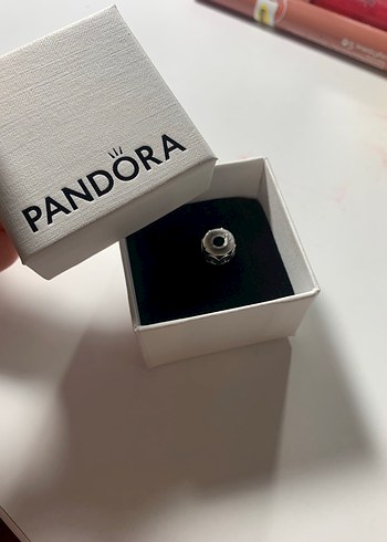 Pandora