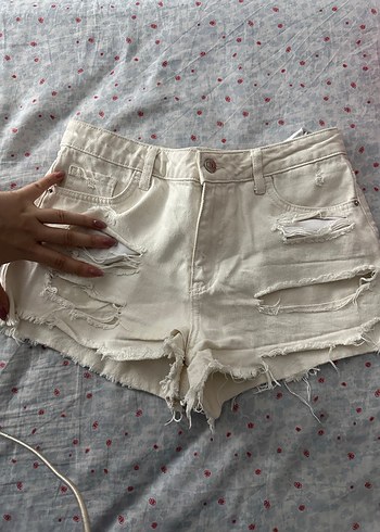 Düğmeli krem Mini Kot Şort - Görsel 2