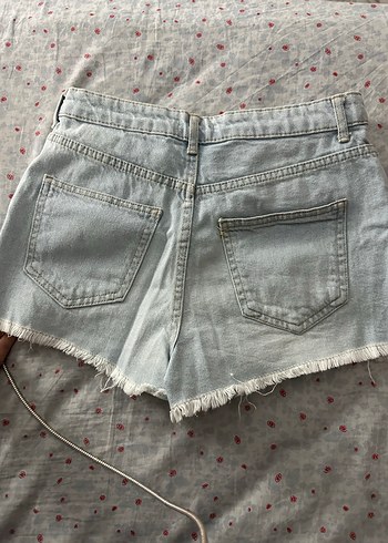 Düğmeli Açık Mavi Kadın Kot Şort - Görsel 3