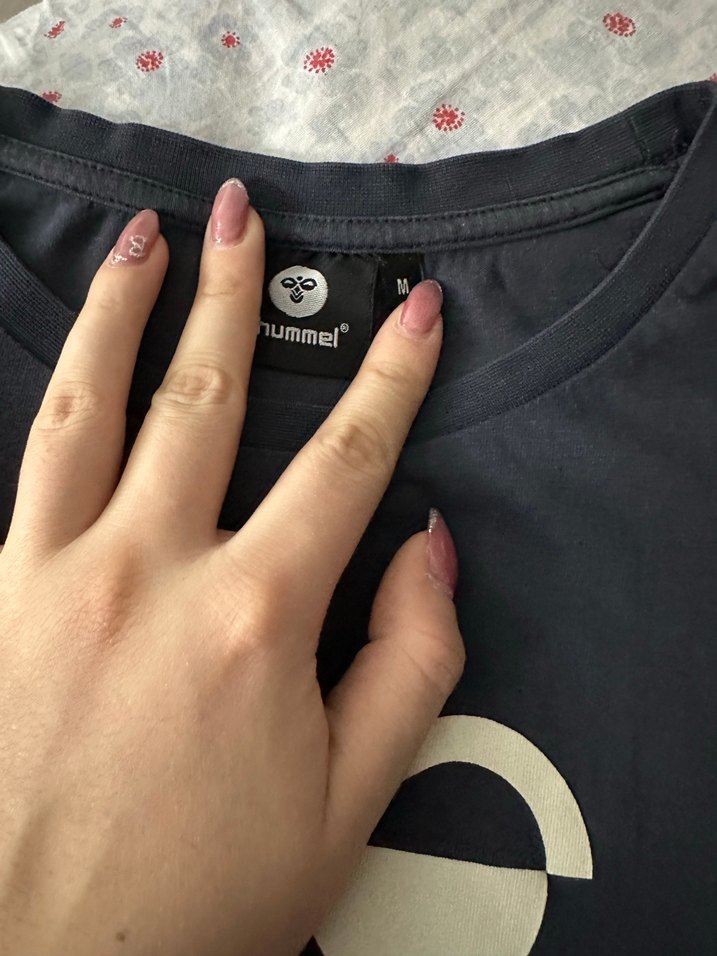 Gri Hummel Baskılı Tişörtü - Görsel 2