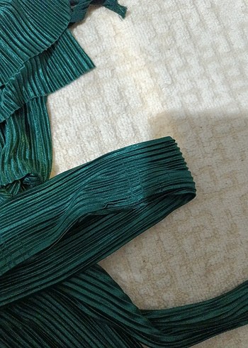 Parlak Yeşil Pilili Uzun Kadın Tulum - Görsel 5