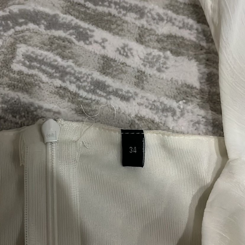 Beyaz  Elbise - Görsel 2