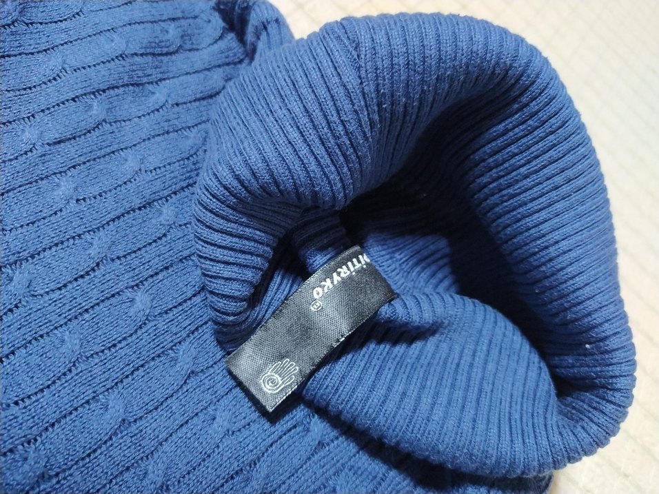 Mavi Boğazlı Örgü Kadın Kazak - Görsel 2