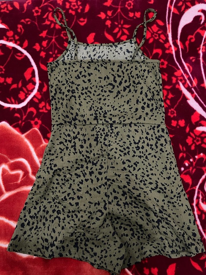 Kadın Haki Kamuflaj Desenli Kısa Tulum - Görsel 3