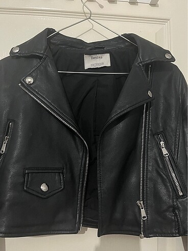Bershka deri mont