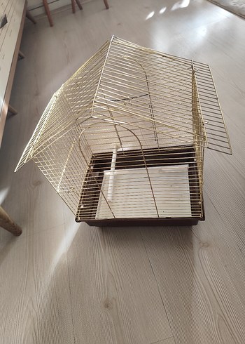 Parlak Altın Renkli Kuş Kafesi - Görsel 5