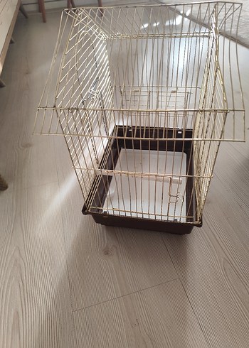 Parlak Altın Renkli Kuş Kafesi - Görsel 3