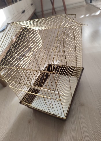 Parlak Altın Renkli Kuş Kafesi - Görsel 10
