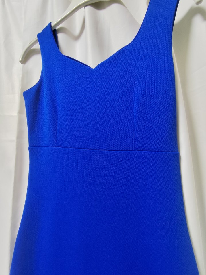 Kadın Mavi Uzun V Yaka Kolsuz Abiye Elbise - Görsel 3