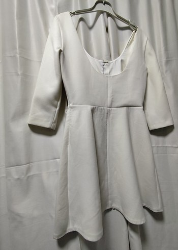 Beyaz V Yakalı Midi Kadın Elbise - Görsel 6