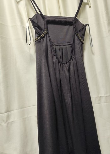 Siyah Piliseli Uzun Askılı Abiye Elbise - Görsel 5