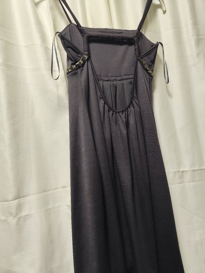 Siyah Piliseli Uzun Askılı Abiye Elbise - Görsel 5