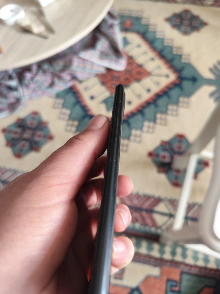 Gri Android Telefon, Koyu Ekran SAMSUNG A11 32gb - Görsel 4