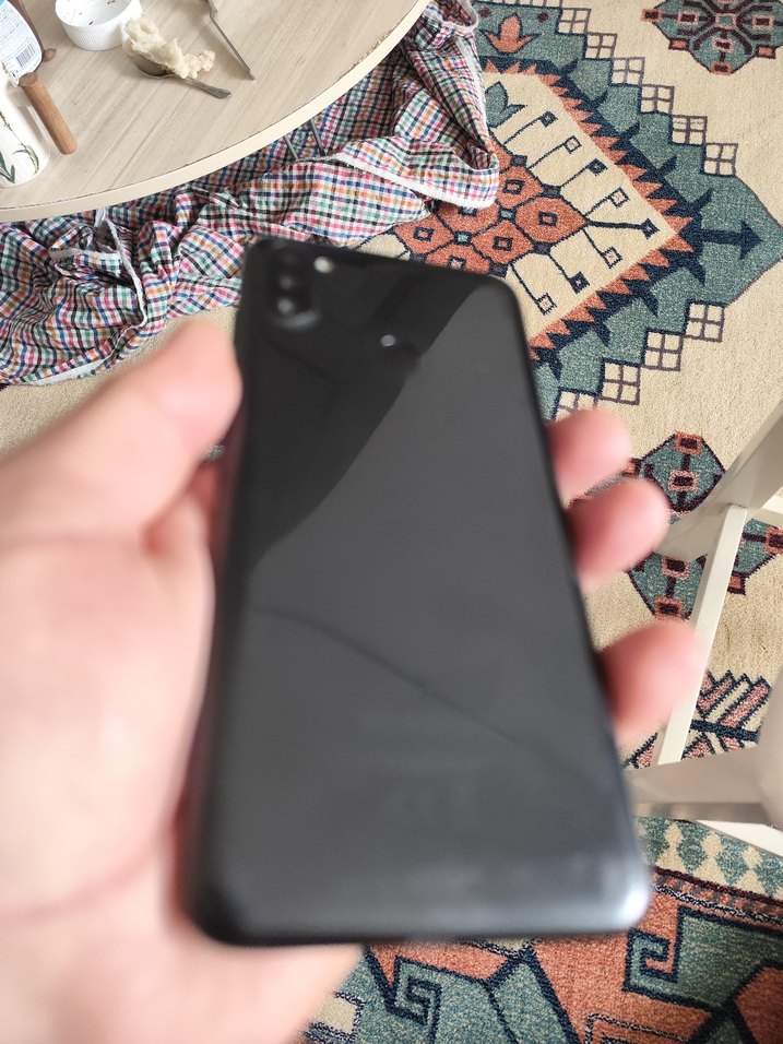 Gri Android Telefon, Koyu Ekran SAMSUNG A11 32gb - Görsel 2