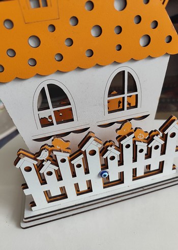 Beyaz Ahşap Ev Dekoru - Görsel 6