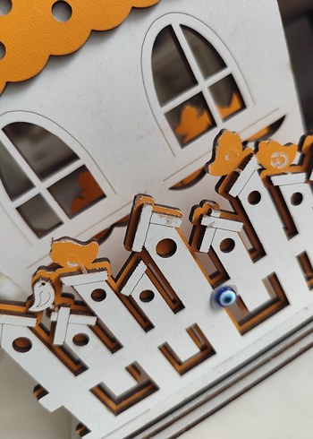 Beyaz Ahşap Ev Dekoru - Görsel 5