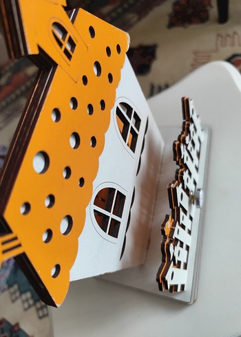 Beyaz Ahşap Ev Dekoru - Görsel 9